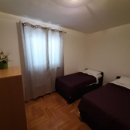 Apartment Jelena Τρογκίρ Εξωτερικό φωτογραφία