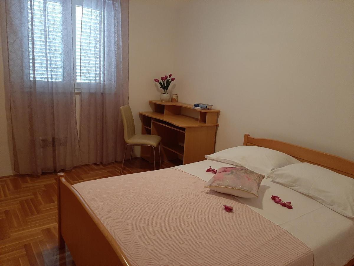 Apartment Jelena Τρογκίρ Εξωτερικό φωτογραφία